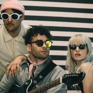 Immagine per 'Paramore'