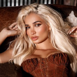 Image for 'Pia Mia'