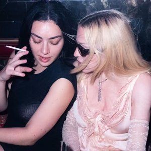 Imagem de 'Madonna & Charli xcx'