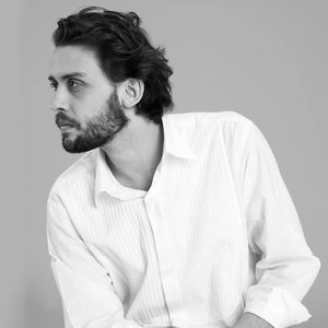 'Tomek Makowiecki' için resim