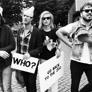 Immagine per 'Go Back to the Zoo'
