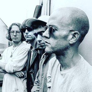'R.E.M.' için resim