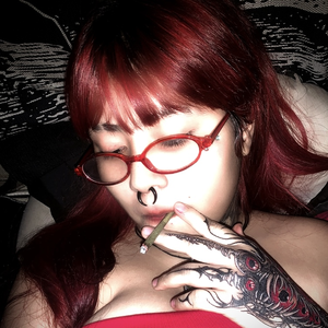 satanspretywife