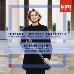 'Mozart: Clarinet Concerto/Debussy: Première Rhapsodie/Takemitsu: Fantasma/Cantos' için resim