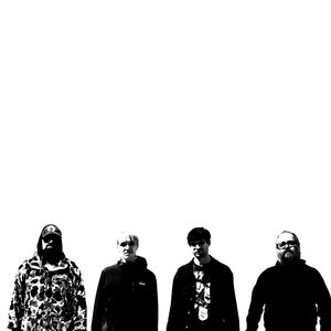 Zdjęcia dla 'Uniform & The Body'