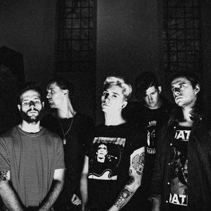 Immagine per 'Holding Absence'