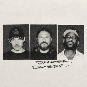 'DANGER DANGER (feat. Skepta)' için resim