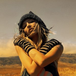 Imagen de 'Lennon Stella'