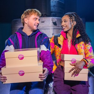Bild für 'Two Strangers (Carry A Cake Across New York) [Original Broadway Cast Recording]'