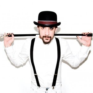 'AJ McLean' için resim