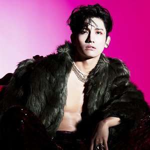Bild för 'MAX CHANGMIN'