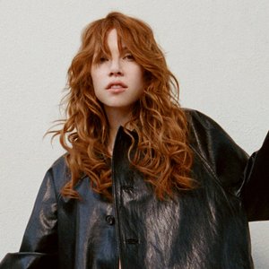 Immagine per 'Carly Rae Jepsen'