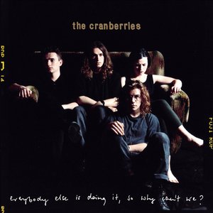 Immagine per 'Everybody Else Is Doing It, So Why Can't We? (Super Deluxe Edition)'