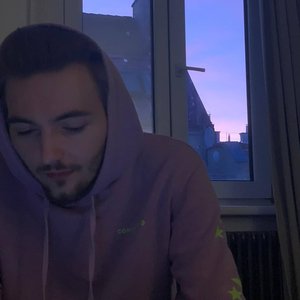 Image pour 'STVSHBOI'