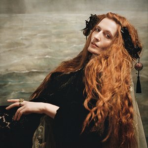 Immagine per 'Florence + the Machine'