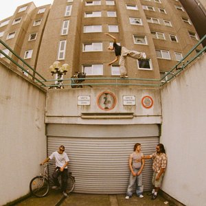 Image for 'EIN SCHRITT UND ICH FALL'