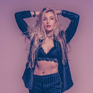 Image for 'Chloé Caroline'