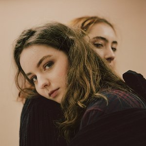 Immagine per 'Let's Eat Grandma'