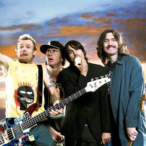 Изображение для 'Red Hot Chili Peppers'