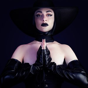 Image for 'Qveen Herby'