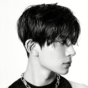 Imagem de 'HEESEUNG'