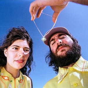 Immagine per 'Pearl & the Oysters'