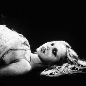 Image for 'ADÉLA'