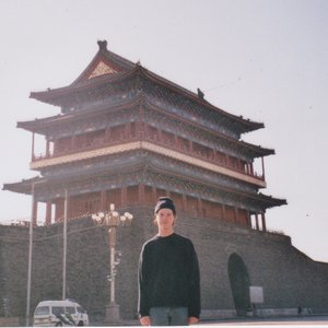 Immagine per 'HOMESHAKE'