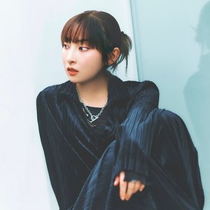 '家入レオ' için resim