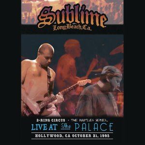 “3 Ring Circus - Live At The Palace”的封面