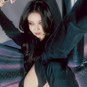 Image for 'CHUNG HA'