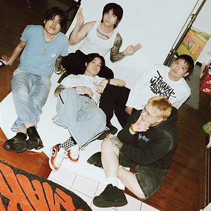 'BOMB AT TRACK'の画像