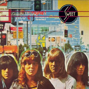 Imagen de 'Desolation Boulevard (New Extended Version)'