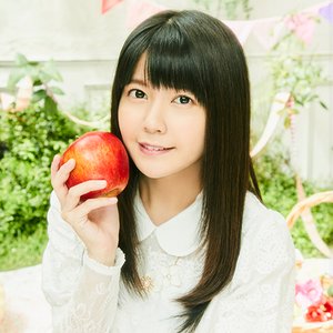 '竹達彩奈' için resim