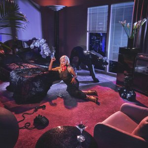 Image for 'STARFUCKER (Deluxe)'