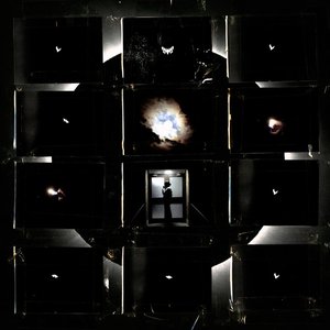 Image pour 'Keep the Light Inside the House'