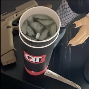Bild für 'Codeine, Percocets, Marijuana'
