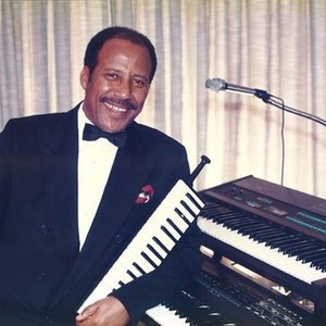 Image for 'Hailu Mergia'