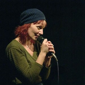 'Szidi Tobias'の画像