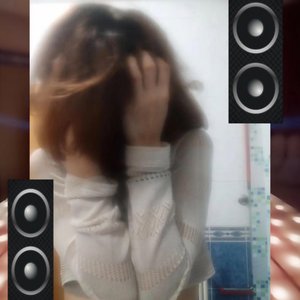 Bild für 'gneeeeeeezlℴℴℴℴℴℴℴℴ0000̴̨̛̛̮̰̳̲͕̈́̓̑̃̋͋̉͌̆͐̀̚ͅ'