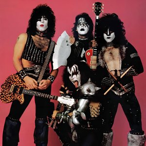 Image for 'Kiss'