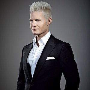 “Rhydian”的封面