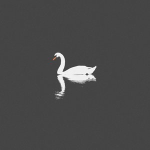 Imagen de 'Alone'