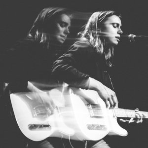 'Julien Baker' için resim