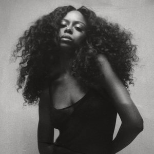 Image for 'Ravyn Lenae'