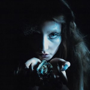 Image for '(my world is an) oyster'