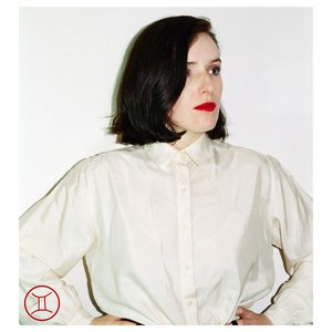 Zdjęcia dla 'The Girls Are Chewing Gum'