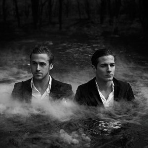 Imagen de 'Dead Man's Bones'