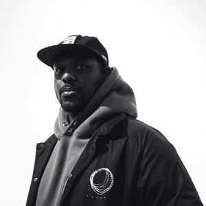 'James Bangura' için resim