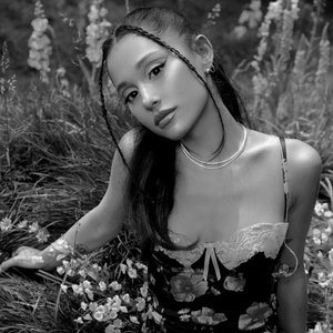 Image for 'Ariana Grande'